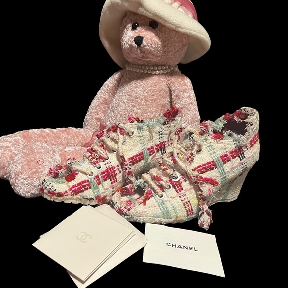 Authentic Chanel twig shoes - Picture 5 of 5